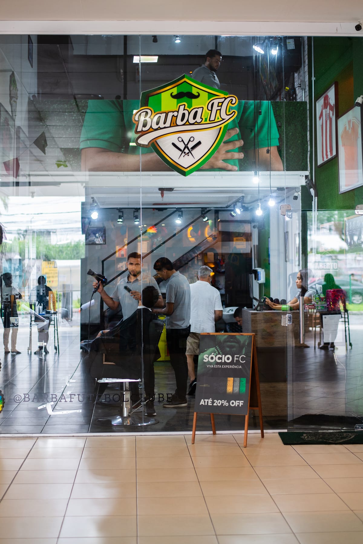 Fachada da Barba FC em São Rafael, Salvador